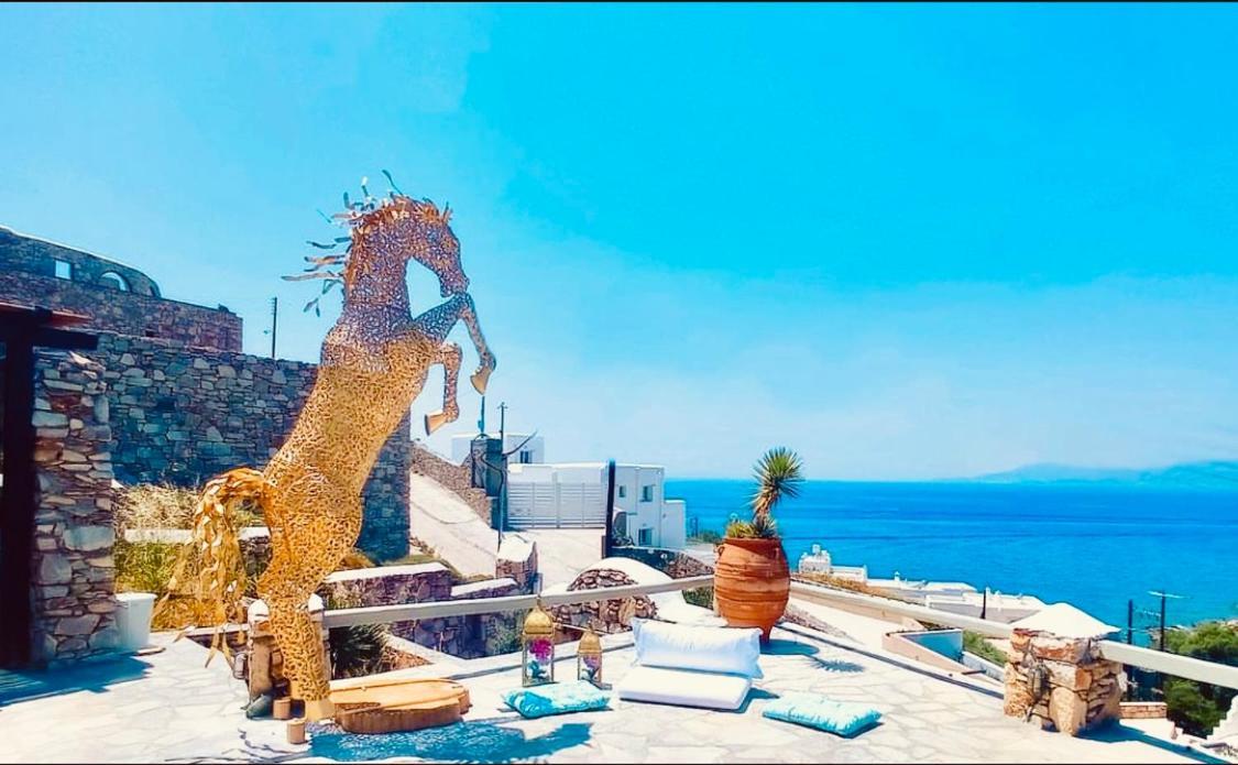 Azure Horizon & - Adults Only Apartment